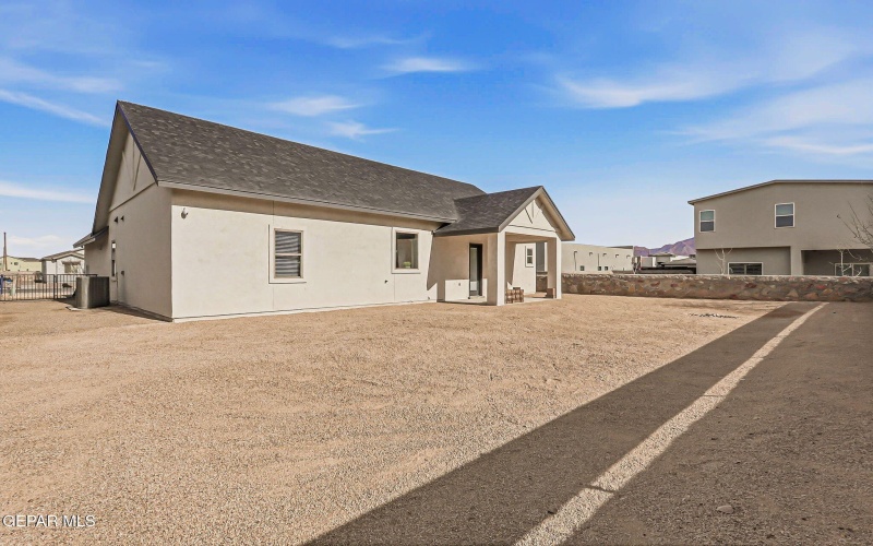 980 PECOS RIVER Drive, El Paso, TX 79932, 4 Habitaciones Habitaciones , ,2 BañosBaños,Residential,En Venta,980 PECOS RIVER Drive,0,935761