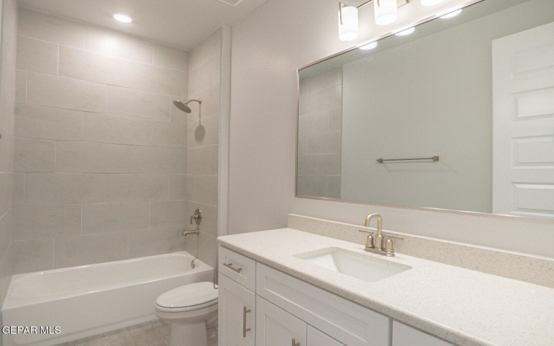 14029 Paseo Central Ave, Horizon City, TX 79928, 3 Habitaciones Habitaciones , ,2 BañosBaños,Residential,En Venta,14029 Paseo Central Ave,0,935770