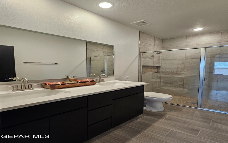 15101 Resolve Drive, El Paso, TX 79938, 4 Bedrooms Bedrooms, ,2 BathroomsBathrooms,Residential,For Sale,15101 Resolve Drive,0,935772