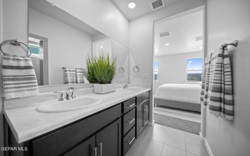 13816 Summer Hail Ave, El Paso, TX 79928, 3 Bedrooms Bedrooms, ,2 BathroomsBathrooms,Residential,For Sale,13816 Summer Hail Ave,0,935774