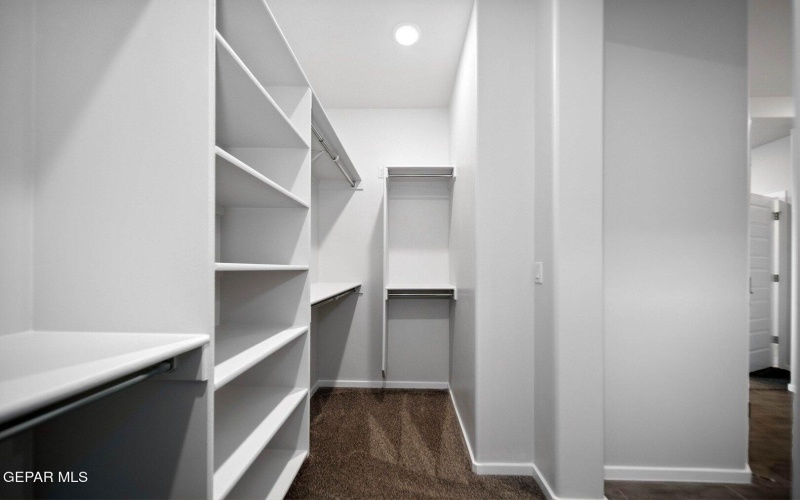 13949 Thunder Sky Ave, El Paso, TX 79928, 3 Bedrooms Bedrooms, ,2 BathroomsBathrooms,Residential,For Sale,13949 Thunder Sky Ave,0,935781