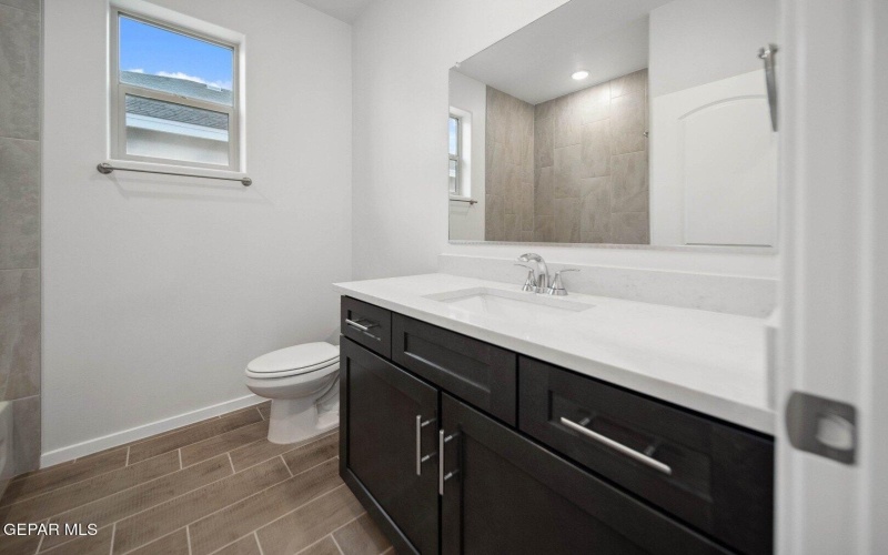 13953 Thunder Sky Ave, El Paso, TX 79928, 4 Habitaciones Habitaciones , ,2 BañosBaños,Residential,En Venta,13953 Thunder Sky Ave,0,935782