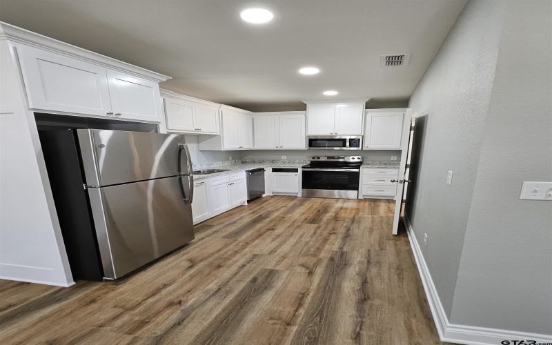 100 Cook UNIT 1, Arp, TX 75750, ,2 BathroomsBathrooms,Residential Multi Family,For Sale,100 Cook UNIT 1,0,26000088