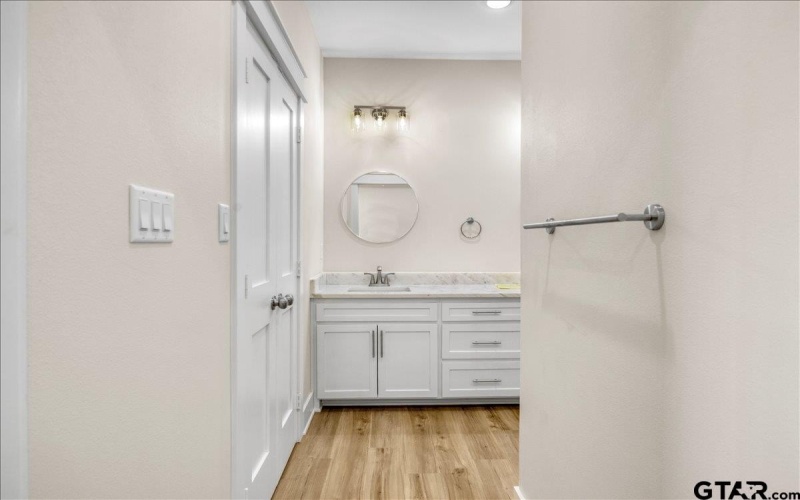 501 County Road 330, Tyler, TX 75708, 3 Bedrooms Bedrooms, ,2 BathroomsBathrooms,Residential,For Sale,501 County Road 330,0,26000098