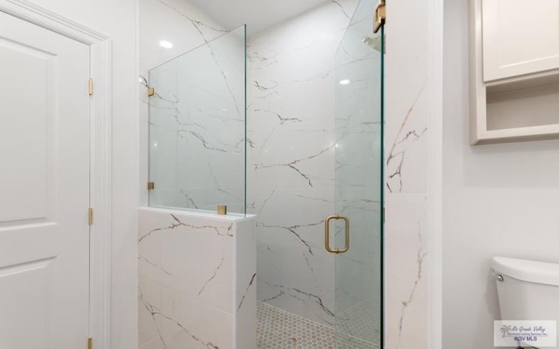 2441 CALLE MORENO, BROWNSVILLE, TX 78521, 4 Habitaciones Habitaciones , ,2 BañosBaños,Residential,En Venta,2441 CALLE MORENO,0,29769404