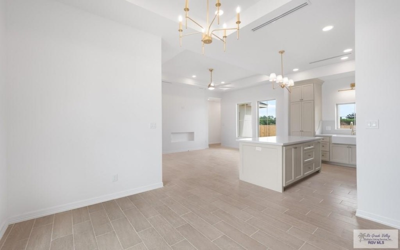 2441 CALLE MORENO, BROWNSVILLE, TX 78521, 4 Habitaciones Habitaciones , ,2 BañosBaños,Residential,En Venta,2441 CALLE MORENO,0,29769404