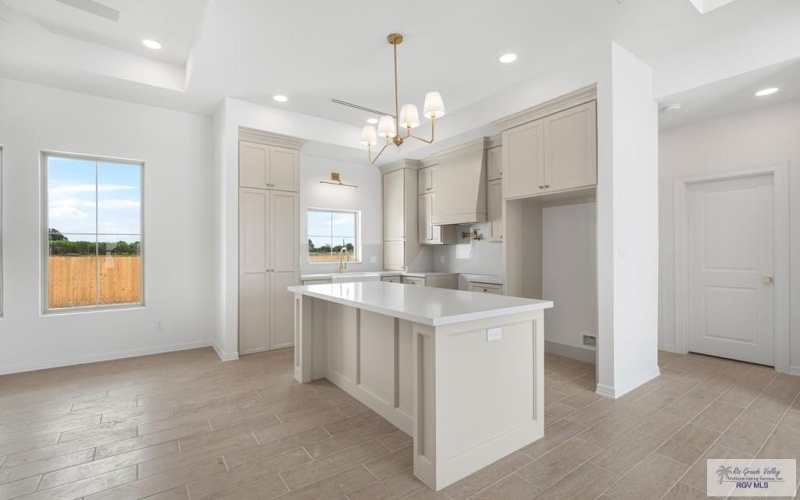 2441 CALLE MORENO, BROWNSVILLE, TX 78521, 4 Habitaciones Habitaciones , ,2 BañosBaños,Residential,En Venta,2441 CALLE MORENO,0,29769404