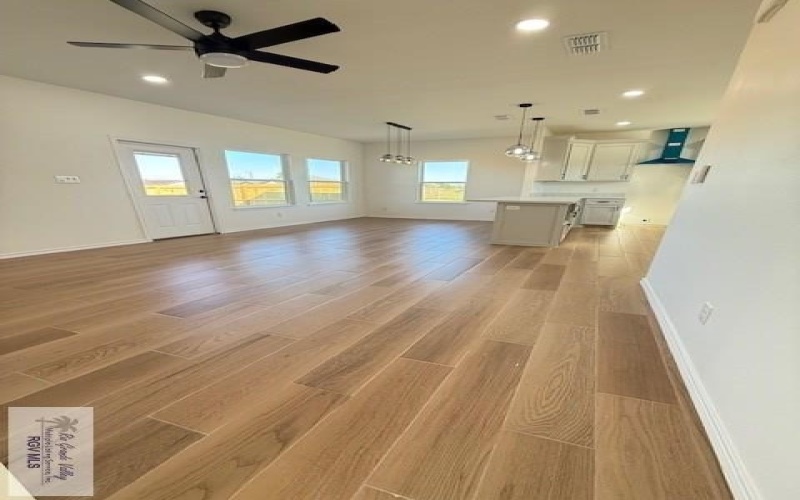 18043 REDWOOD ST, HARLINGEN, TX 78552, 3 Bedrooms Bedrooms, ,2 BathroomsBathrooms,Residential,For Sale,18043 REDWOOD ST,0,29770935