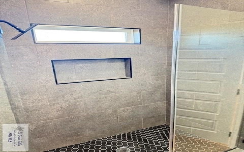 18043 REDWOOD ST, HARLINGEN, TX 78552, 3 Bedrooms Bedrooms, ,2 BathroomsBathrooms,Residential,For Sale,18043 REDWOOD ST,0,29770935