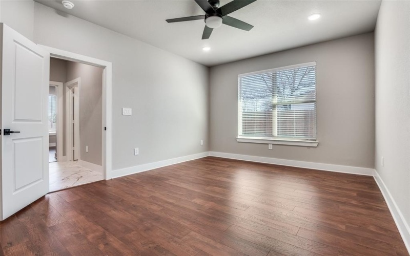 1662 Brookview Drive, Lancaster, TX 75416, 3 Bedrooms Bedrooms, ,2 BathroomsBathrooms,Residential,For Sale,1662 Brookview Drive,0,21138793