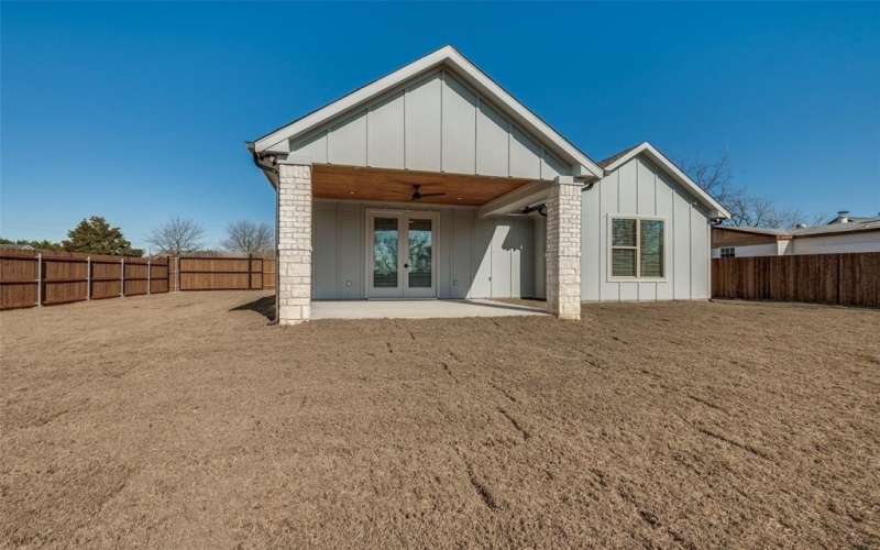 1662 Brookview Drive, Lancaster, TX 75416, 3 Bedrooms Bedrooms, ,2 BathroomsBathrooms,Residential,For Sale,1662 Brookview Drive,0,21138793