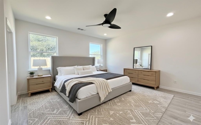 5610 San Jacinto Drive, Granbury, TX 76048, 4 Bedrooms Bedrooms, ,2 BathroomsBathrooms,Residential,For Sale,5610 San Jacinto Drive,0,21139082