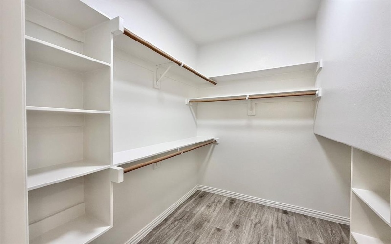 5610 San Jacinto Drive, Granbury, TX 76048, 4 Bedrooms Bedrooms, ,2 BathroomsBathrooms,Residential,For Sale,5610 San Jacinto Drive,0,21139082