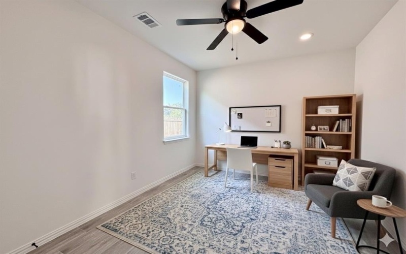 5610 San Jacinto Drive, Granbury, TX 76048, 4 Bedrooms Bedrooms, ,2 BathroomsBathrooms,Residential,For Sale,5610 San Jacinto Drive,0,21139082