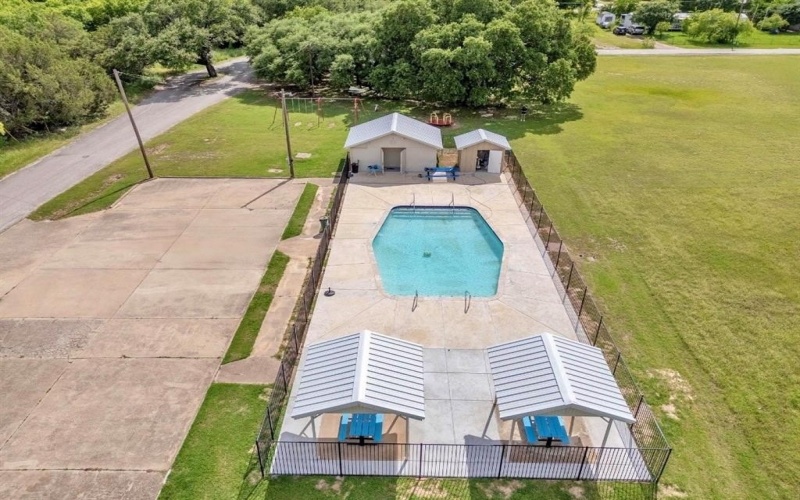 5610 San Jacinto Drive, Granbury, TX 76048, 4 Bedrooms Bedrooms, ,2 BathroomsBathrooms,Residential,For Sale,5610 San Jacinto Drive,0,21139082