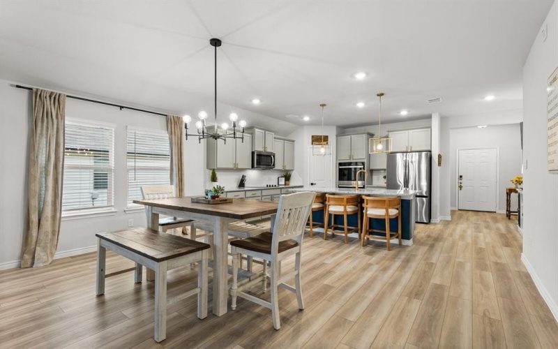 5825 Foggy Lagoon Drive, Waco, TX 76708, 4 Habitaciones Habitaciones , ,2 BañosBaños,Residential,En Venta,5825 Foggy Lagoon Drive,0,21141158