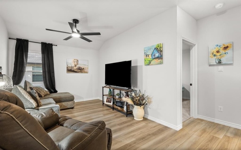 5825 Foggy Lagoon Drive, Waco, TX 76708, 4 Habitaciones Habitaciones , ,2 BañosBaños,Residential,En Venta,5825 Foggy Lagoon Drive,0,21141158