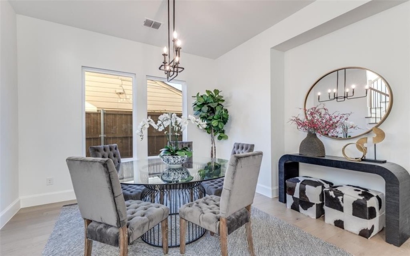 3849 Hawick Lane, Dallas, TX 75220, 5 Habitaciones Habitaciones , ,5 BañosBaños,Residential,En Venta,3849 Hawick Lane,0,21119522