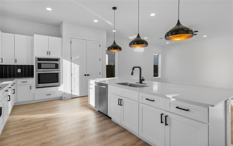 2117 Oak Haven Court, Garland, TX 75044, 4 Habitaciones Habitaciones , ,3 BañosBaños,Residential,En Venta,2117 Oak Haven Court,0,21135876