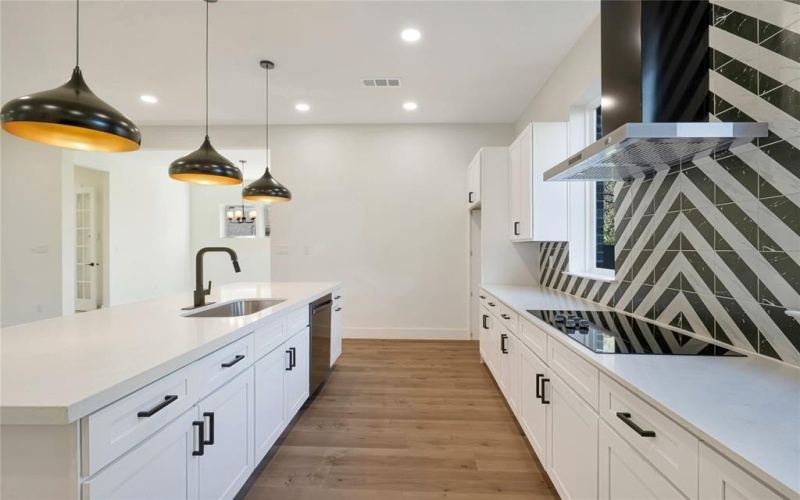 2150 Oak Haven Court, Garland, TX 75044, 4 Habitaciones Habitaciones , ,3 BañosBaños,Residential,En Venta,2150 Oak Haven Court,0,21135890