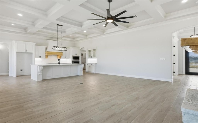 2005 Forest Bridge Drive, Azle, TX 76020, 5 Habitaciones Habitaciones , ,3 BañosBaños,Residential,En Venta,2005 Forest Bridge Drive,0,21138436