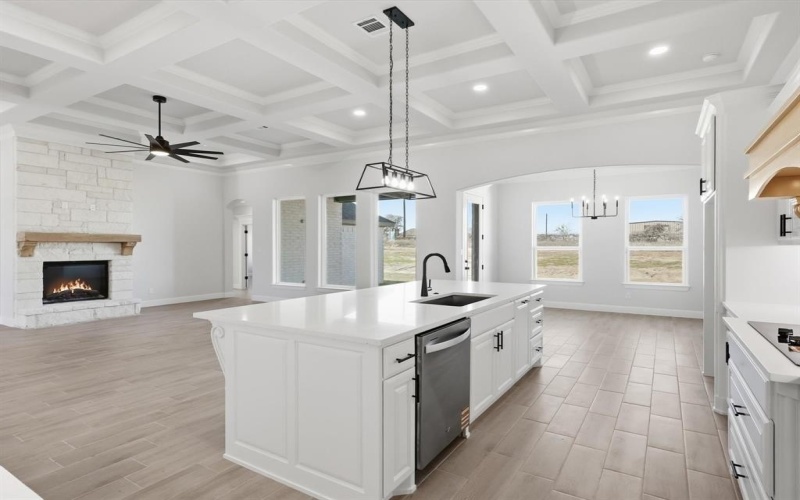 2005 Forest Bridge Drive, Azle, TX 76020, 5 Habitaciones Habitaciones , ,3 BañosBaños,Residential,En Venta,2005 Forest Bridge Drive,0,21138436