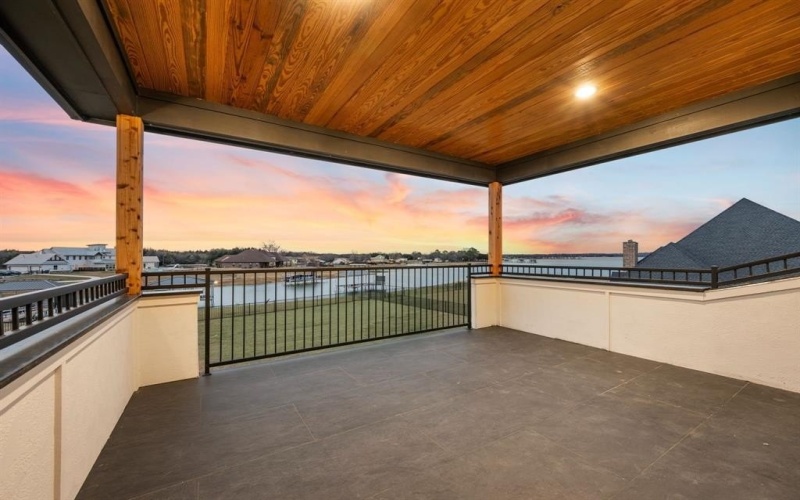 1805 Laguna Bay S, Pelican Bay, TX 76020, 4 Habitaciones Habitaciones , ,5 BañosBaños,Residential,En Venta,1805 Laguna Bay S,0,21140949