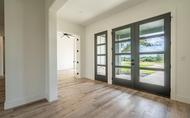 554 Helena Drive, Granbury, TX 76048, 3 Bedrooms Bedrooms, ,2 BathroomsBathrooms,Residential,For Sale,554 Helena Drive,0,21142768