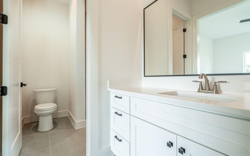 554 Helena Drive, Granbury, TX 76048, 3 Bedrooms Bedrooms, ,2 BathroomsBathrooms,Residential,For Sale,554 Helena Drive,0,21142768