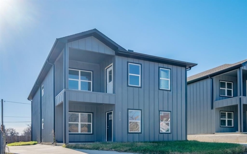 2512 Oxford Avenue, Fort Worth, TX 76106, 6 Bedrooms Bedrooms, ,2 BathroomsBathrooms,Residential Multi Family,For Sale,2512 Oxford Avenue,0,21142782