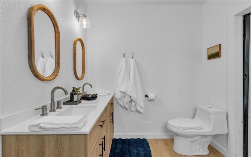 1501 Clay Street, Brenham, TX 77833, 1 Dormitorio Habitaciones , ,1 BañoBaños,Residential Multi Family,En Venta,1501 Clay Street,0,21142802