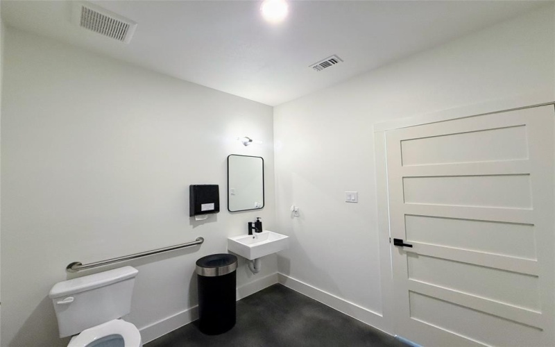 1105 W Cottage Hill Parkway, Celina, TX 75009, ,Commercial Sale,En Venta,1105 W Cottage Hill Parkway,0,21142812