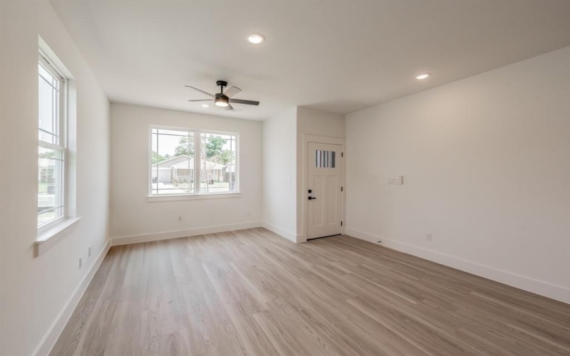 1402 Driess Street, Fort Worth, TX 76104, 3 Habitaciones Habitaciones , ,2 BañosBaños,Residential,En Venta,1402 Driess Street,0,21142837