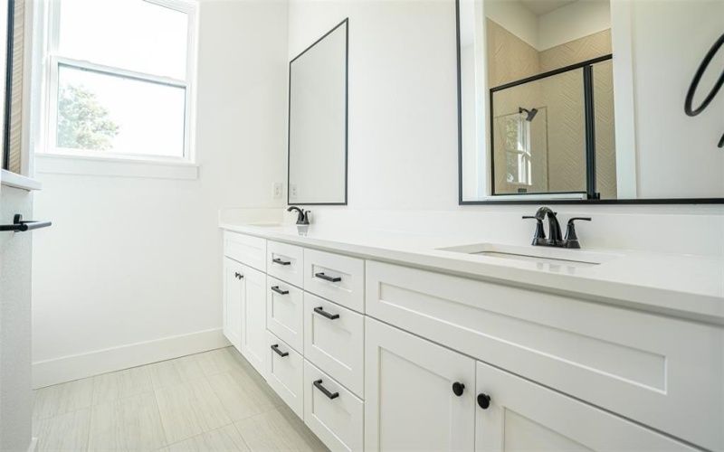 925 Bandon Dunes Drive, Fort Worth, TX 76028, 3 Bedrooms Bedrooms, ,2 BathroomsBathrooms,Residential,For Sale,925 Bandon Dunes Drive,0,21142863