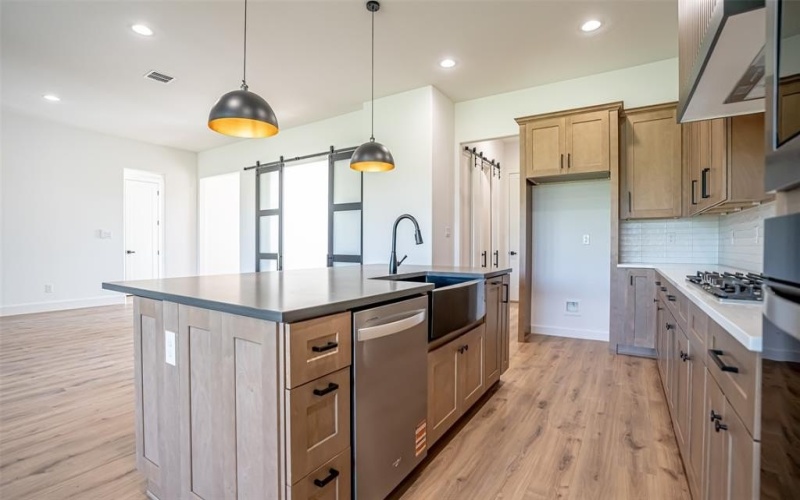 925 Bandon Dunes Drive, Fort Worth, TX 76028, 3 Bedrooms Bedrooms, ,2 BathroomsBathrooms,Residential,For Sale,925 Bandon Dunes Drive,0,21142863