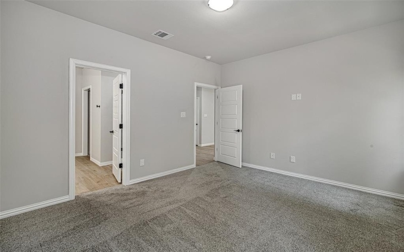 2513 Birdell Court, Fort Worth, TX 76105, 3 Habitaciones Habitaciones , ,2 BañosBaños,Residential,En Venta,2513 Birdell Court,0,21142885