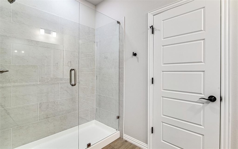 2513 Birdell Court, Fort Worth, TX 76105, 3 Habitaciones Habitaciones , ,2 BañosBaños,Residential,En Venta,2513 Birdell Court,0,21142885