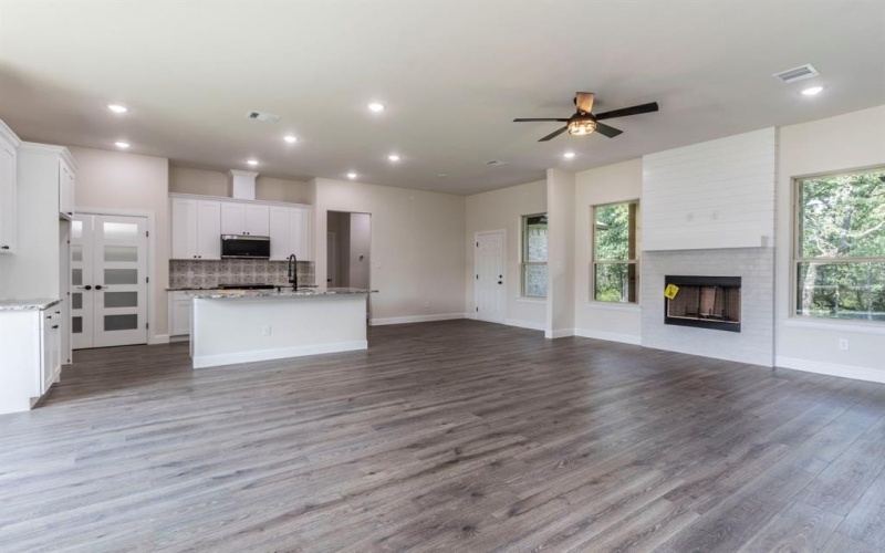 458 Jim Walters Drive, Runaway Bay, TX 76426, 4 Bedrooms Bedrooms, ,2 BathroomsBathrooms,Residential,For Sale,458 Jim Walters Drive,0,21142913