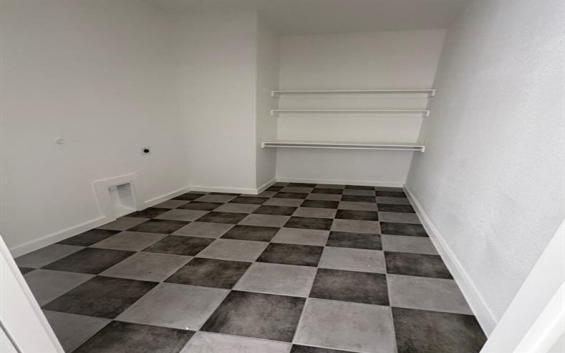 1633 E Tucker Street, Fort Worth, TX 76104, 3 Bedrooms Bedrooms, ,2 BathroomsBathrooms,Residential,For Sale,1633 E Tucker Street,0,21142916