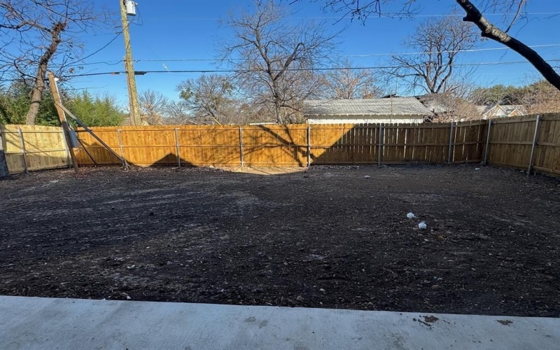 1633 E Tucker Street, Fort Worth, TX 76104, 3 Bedrooms Bedrooms, ,2 BathroomsBathrooms,Residential,For Sale,1633 E Tucker Street,0,21142916