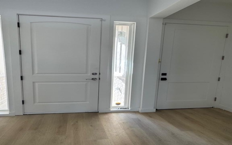 1633 E Tucker Street, Fort Worth, TX 76104, 3 Bedrooms Bedrooms, ,2 BathroomsBathrooms,Residential,For Sale,1633 E Tucker Street,0,21142916