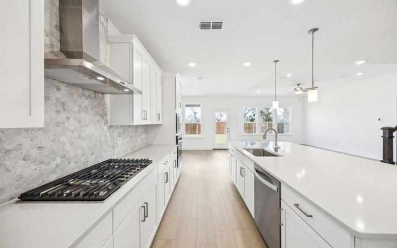 2930 Cliffside Drive, Celina, TX 75009, 5 Habitaciones Habitaciones , ,5 BañosBaños,Residential,En Venta,2930 Cliffside Drive,0,21142981