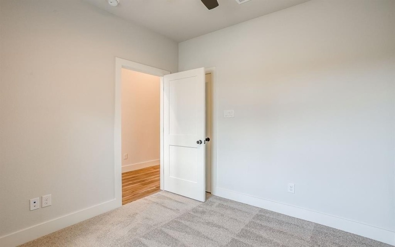 3322 N Grove Street, Fort Worth, TX 76106, 4 Bedrooms Bedrooms, ,2 BathroomsBathrooms,Residential,For Sale,3322 N Grove Street,0,21141456