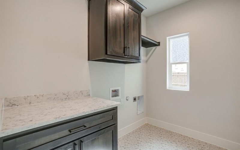 3322 N Grove Street, Fort Worth, TX 76106, 4 Bedrooms Bedrooms, ,2 BathroomsBathrooms,Residential,For Sale,3322 N Grove Street,0,21141456