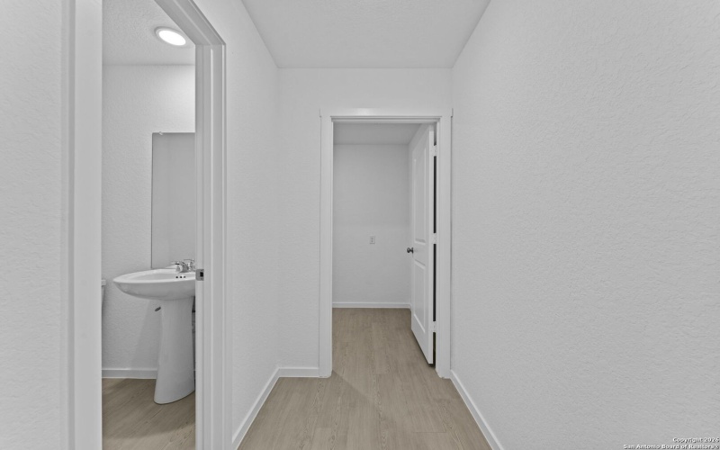 3812 Swift Fox Rd, New Braunfels, TX 78130, 4 Habitaciones Habitaciones , ,2 BañosBaños,Residential,En Venta,3812 Swift Fox Rd,0,1931013