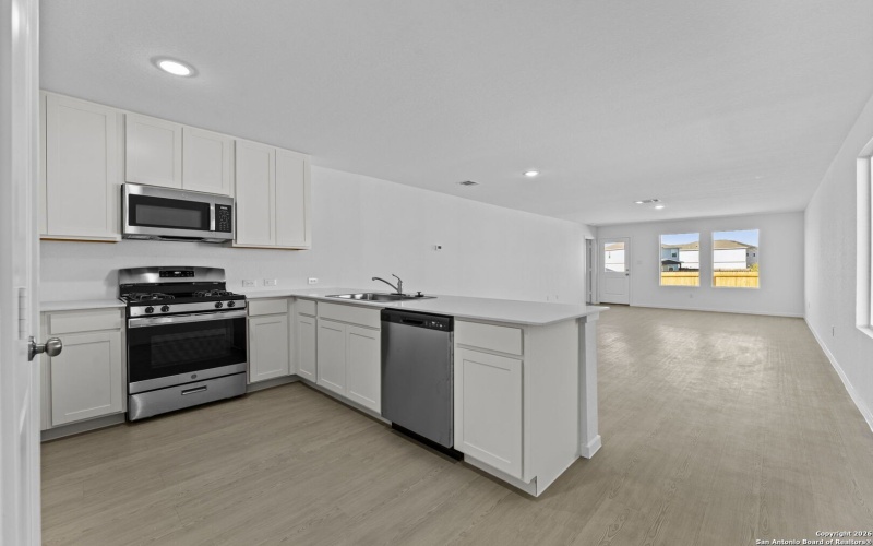 3832 Swift Fox Rd, New Braunfels, TX 78130, 4 Bedrooms Bedrooms, ,2 BathroomsBathrooms,Residential,For Sale,3832 Swift Fox Rd,0,1931033