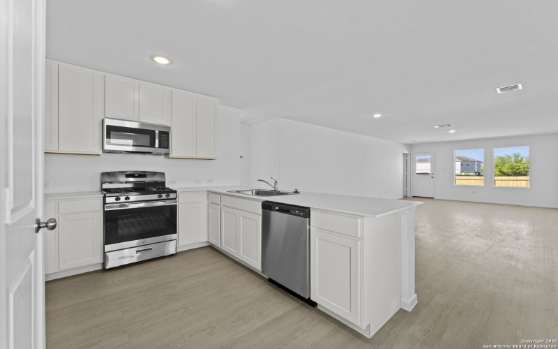 3828 Swift Fox Rd, New Braunfels, TX 78130, 4 Bedrooms Bedrooms, ,2 BathroomsBathrooms,Residential,For Sale,3828 Swift Fox Rd,0,1931038