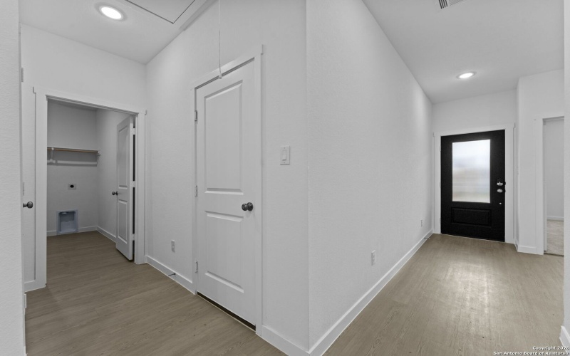 1201 Twisted Creek, New Braunfels, TX 78130, 3 Bedrooms Bedrooms, ,2 BathroomsBathrooms,Residential,For Sale,1201 Twisted Creek,0,1931063