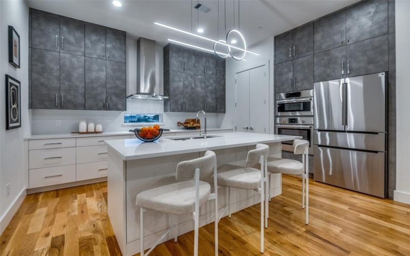 4125 N Reserve Circle, Addison, TX 75001, 3 Habitaciones Habitaciones , ,3 BañosBaños,Residential,En Venta,4125 N Reserve Circle,0,21141626