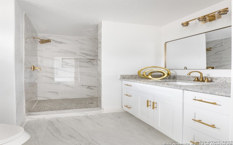 1096 DEER VALLEY, Spring Branch, TX 78070, 3 Habitaciones Habitaciones , ,2 BañosBaños,Residential,En Venta,1096 DEER VALLEY,0,1931087